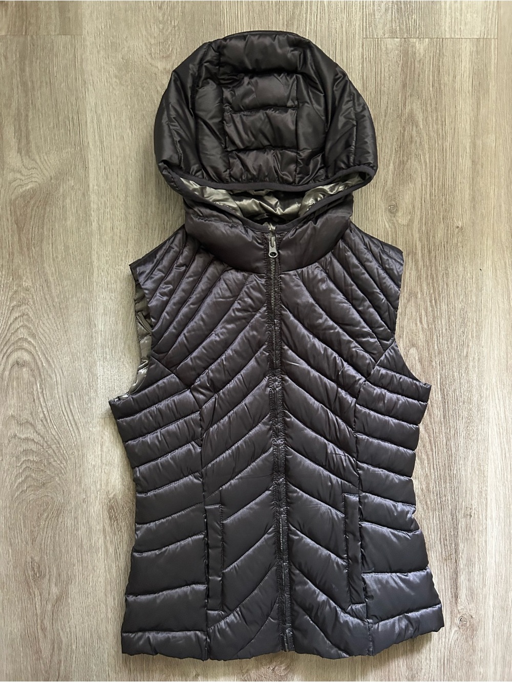 "Be by Blanc Noir" Women's down-filled quilted puffer vest with a hood